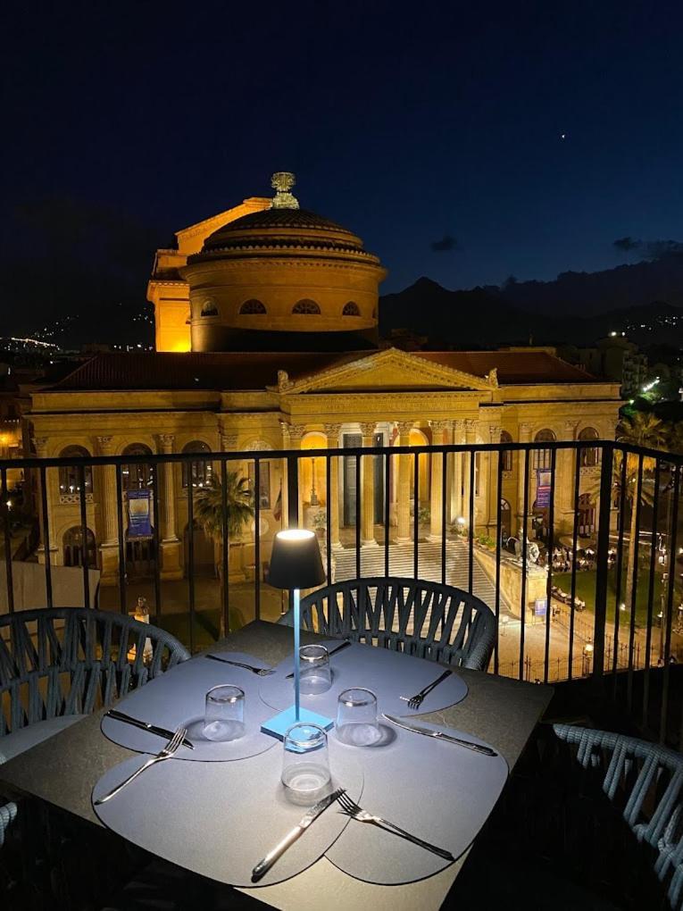 Palazzo Sovrana Serviced Luxury Apartments Палермо Экстерьер фото